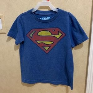 Old Navy Boys Short Sleeve Superman T-Shirt (4-5)